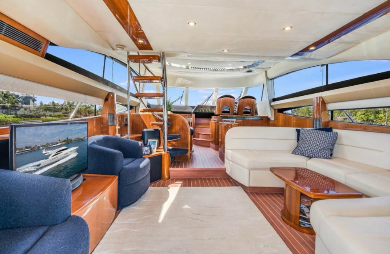 Exclusive yacht, Exclusive yacht rental